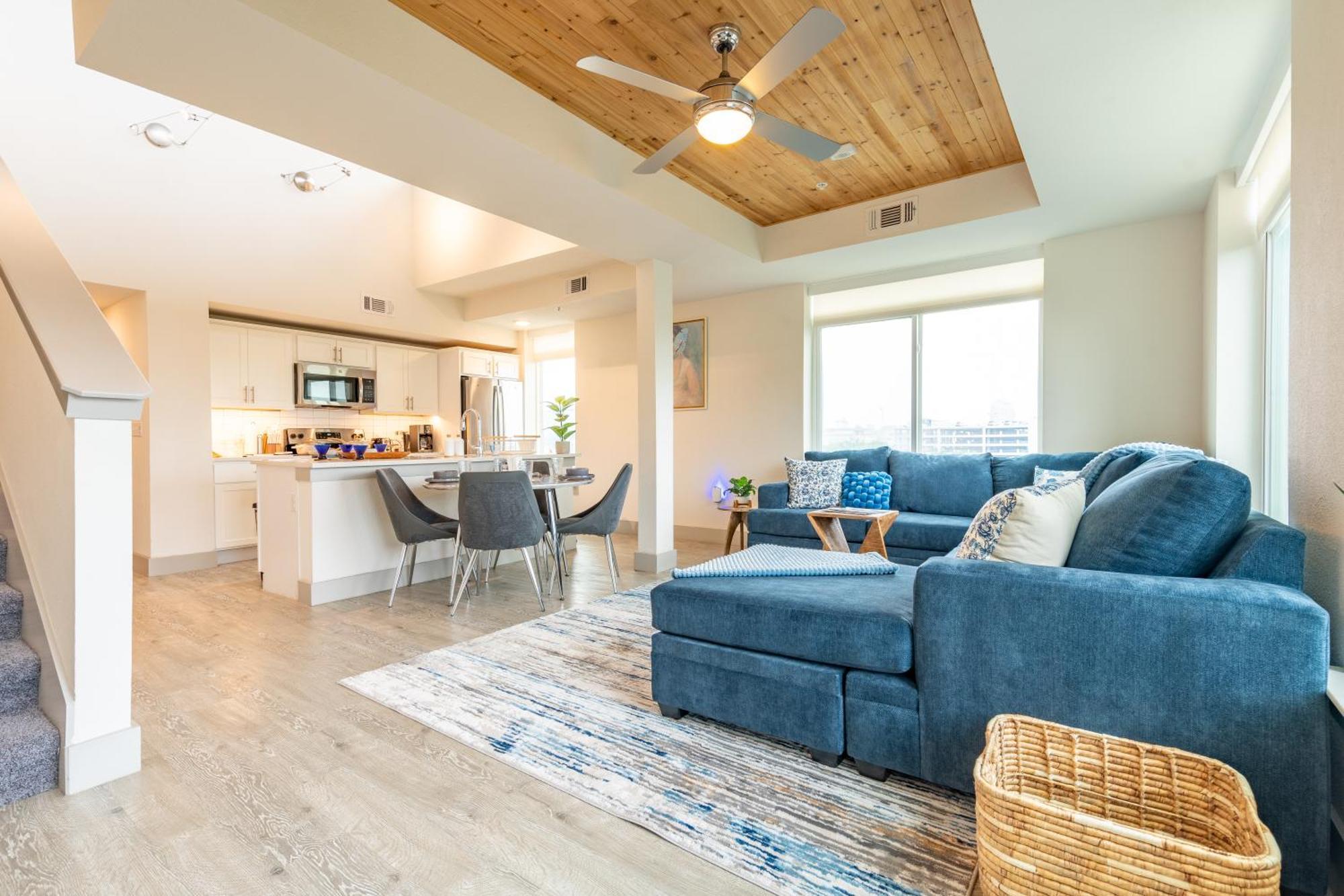 Riverwalk Penthouse Oasis W/Free Parking Gym Pool San Antonio Exterior foto